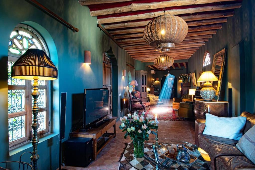 Aux Portes De Marrakech Villa Arts & Deco Avec Piscine Маракеш Екстериор снимка