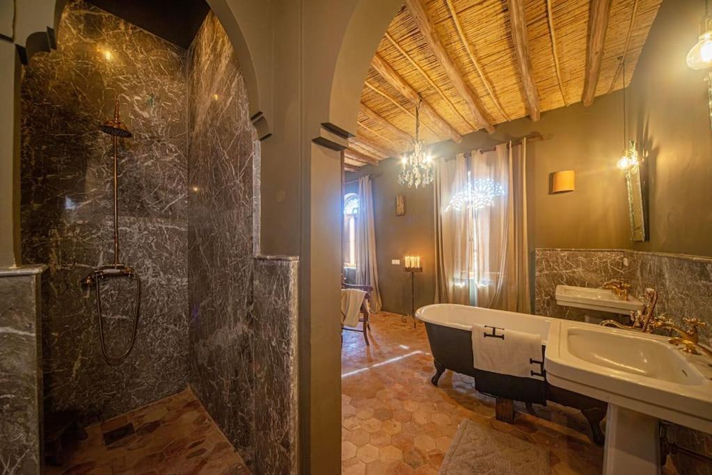 Aux Portes De Marrakech Villa Arts & Deco Avec Piscine Маракеш Екстериор снимка